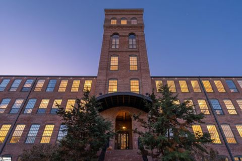 Photo of 400 Mills Avenue #305, Greenville, SC 29605 (MLS # 1575015)