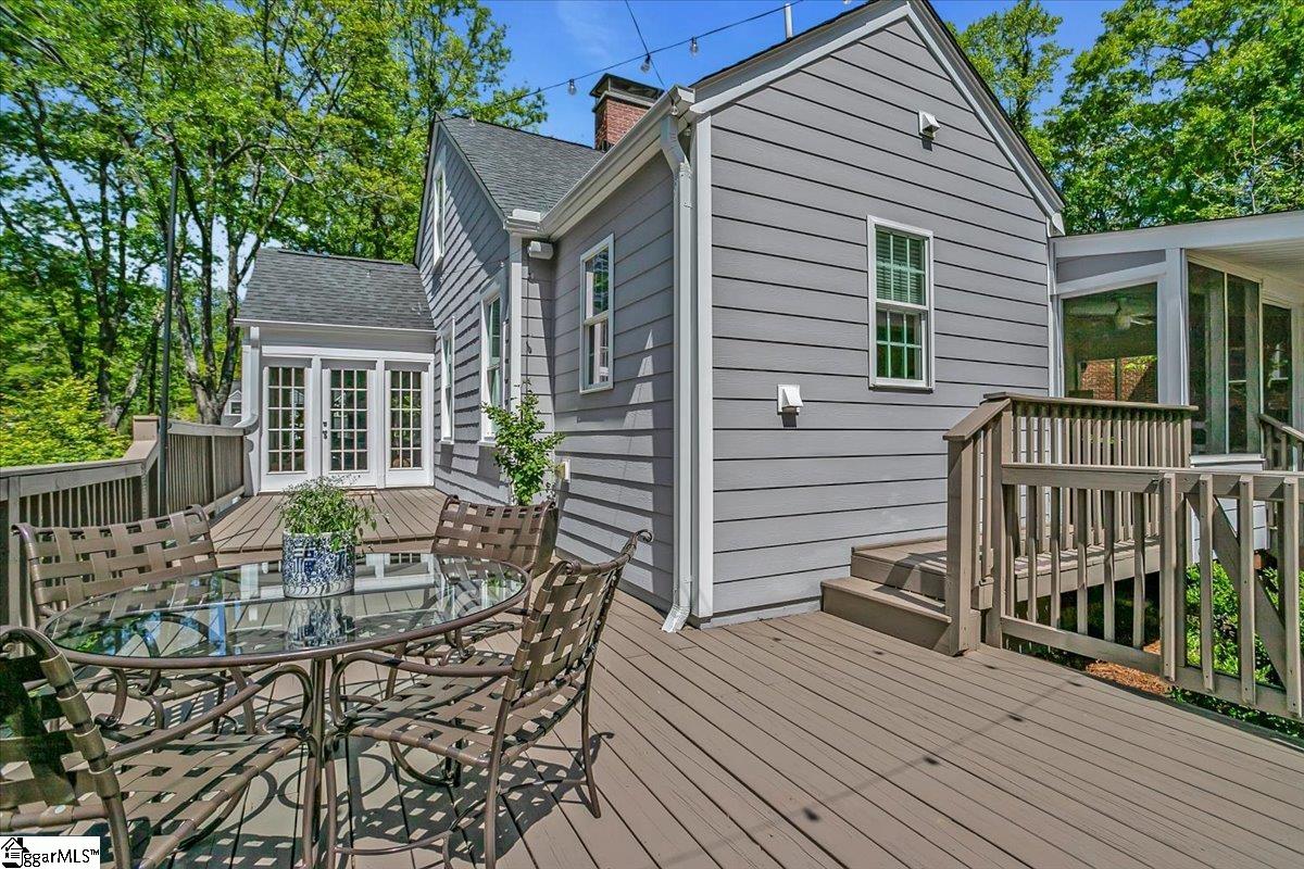 Greenville, South Carolina 29605, United States, 3 Bedrooms Bedrooms, ,2 BathroomsBathrooms,Residential,Contingent,116186