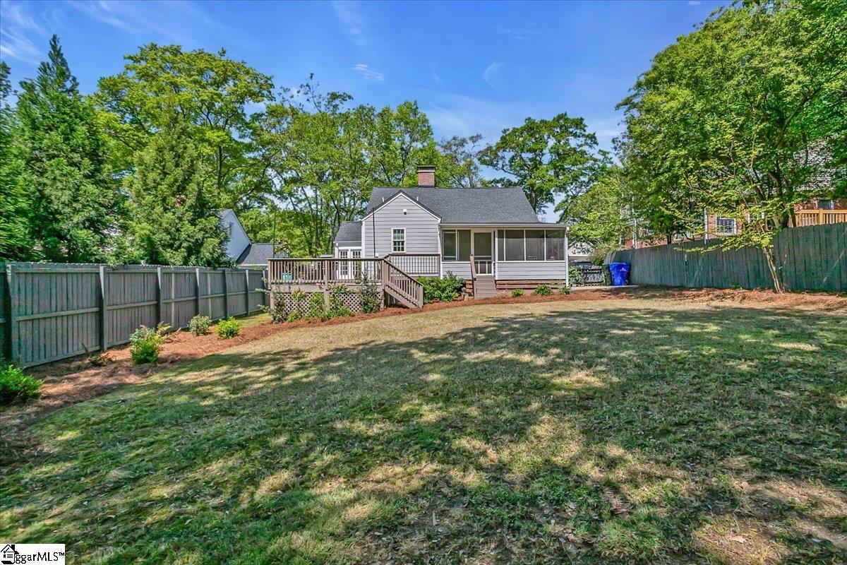 Greenville, South Carolina 29605, United States, 3 Bedrooms Bedrooms, ,2 BathroomsBathrooms,Residential,Contingent,116186