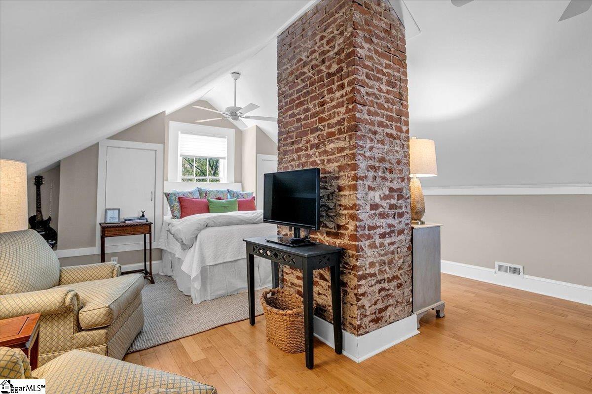 Greenville, South Carolina 29605, United States, 3 Bedrooms Bedrooms, ,2 BathroomsBathrooms,Residential,Contingent,116186