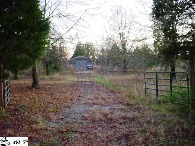 Photo 1 of 5 — 97 Swallow Dr., Fountain Inn, SC 29644