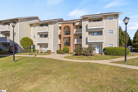 Photo of 2601 Duncan Chapel Road Unit F302, Greenville, SC 29617 (MLS # 1575615)