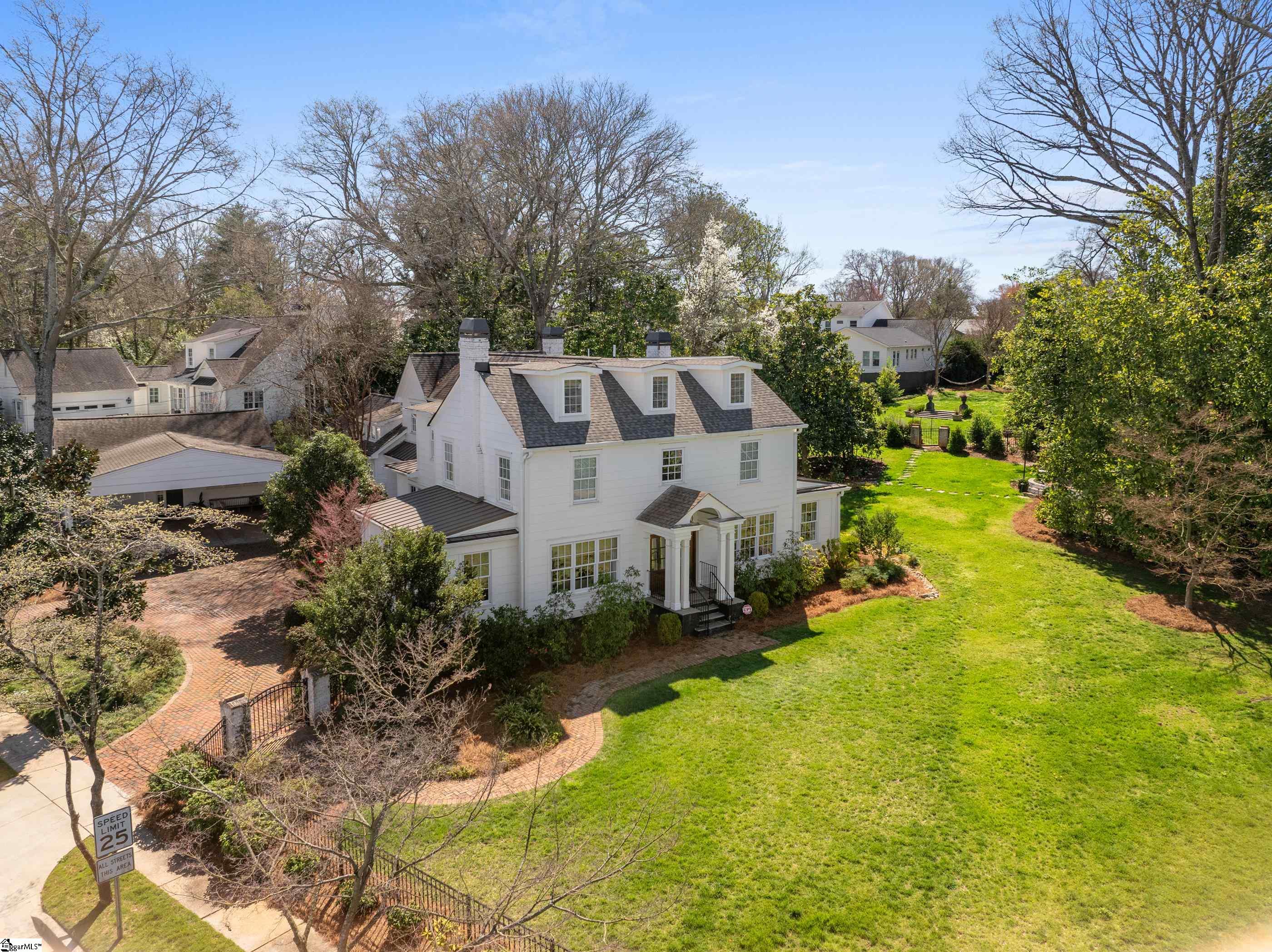 225 W Faris Road