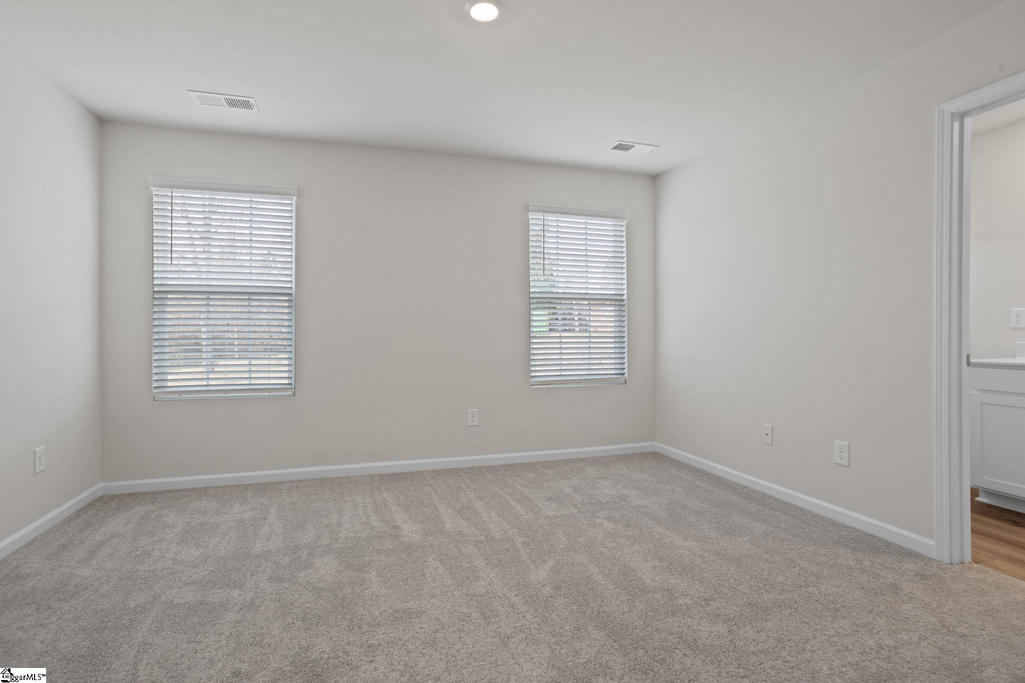 Reidville, South Carolina 29375, United States, 3 Bedrooms Bedrooms, ,3 BathroomsBathrooms,Residential,Active,80558