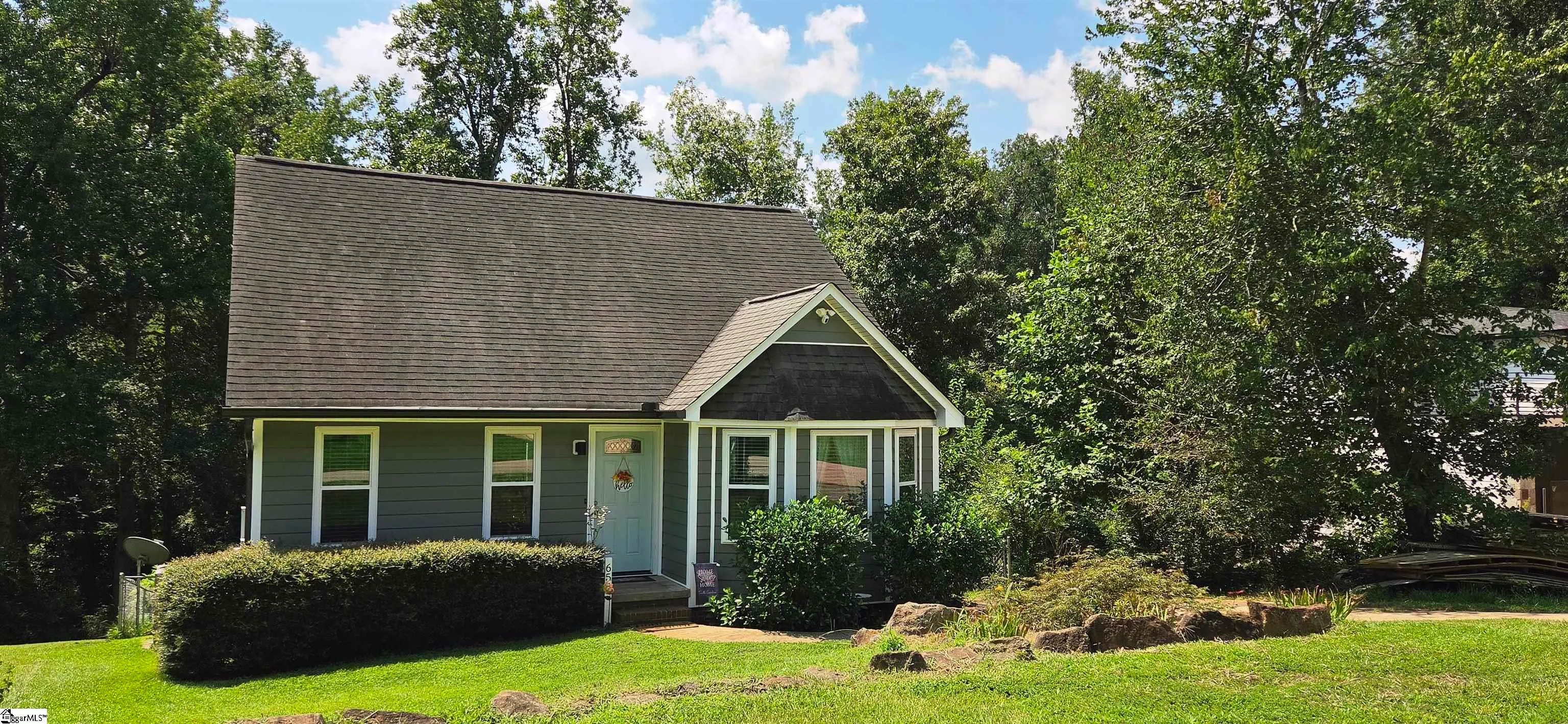 658 Maple Drive