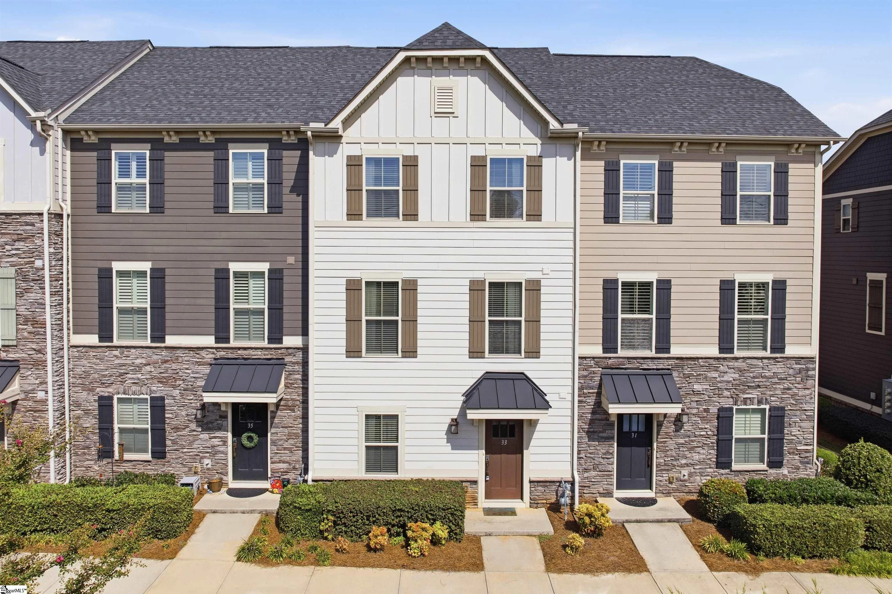 33 Itasca Drive