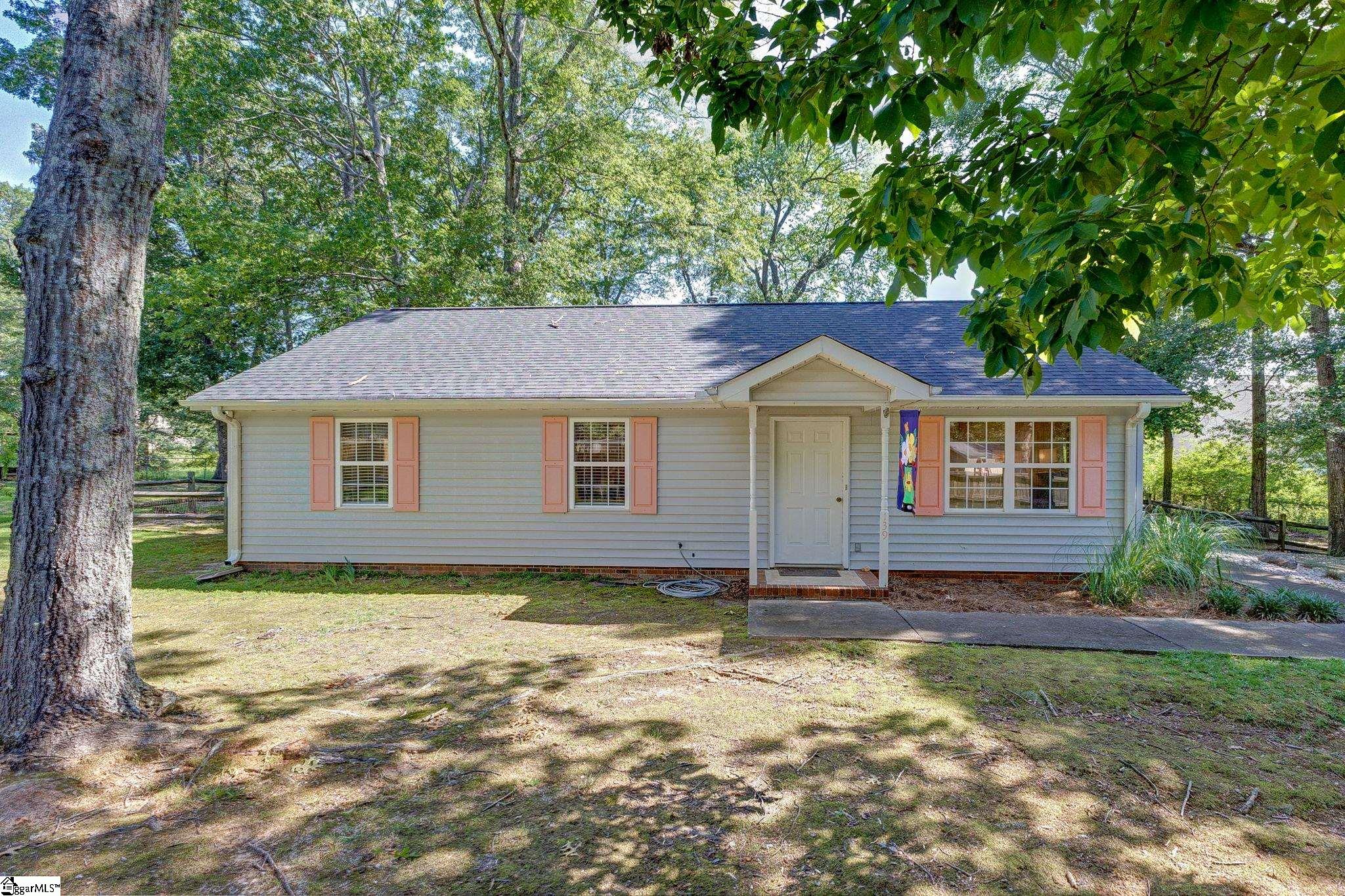 Fountain Inn, South Carolina 29644, United States, 3 Bedrooms Bedrooms, ,2 BathroomsBathrooms,Residential,Active,162540