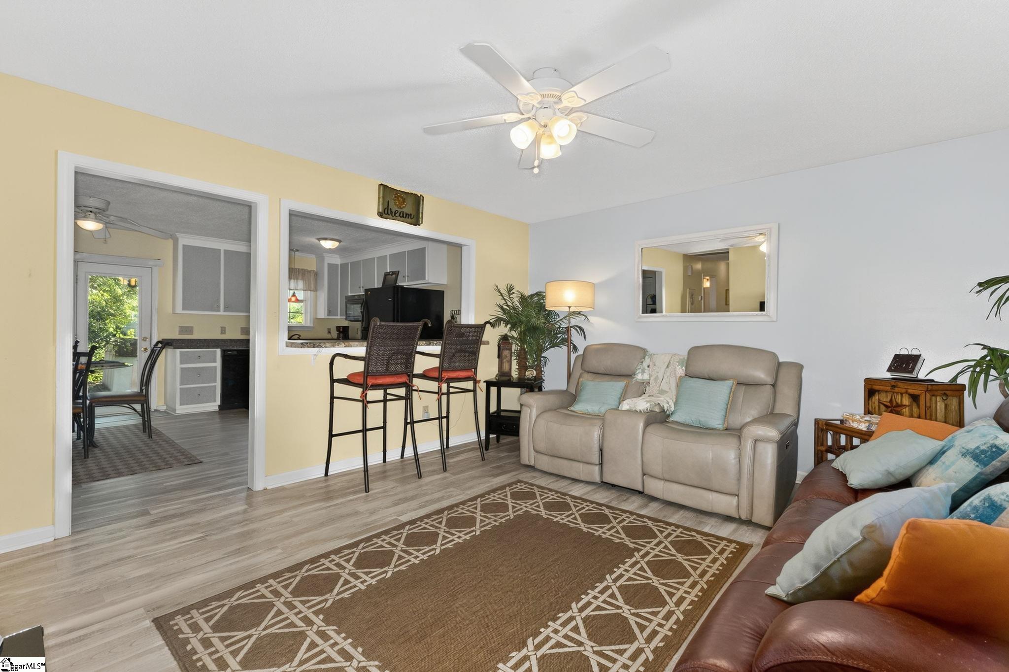 Fountain Inn, South Carolina 29644, United States, 3 Bedrooms Bedrooms, ,2 BathroomsBathrooms,Residential,Active,162540