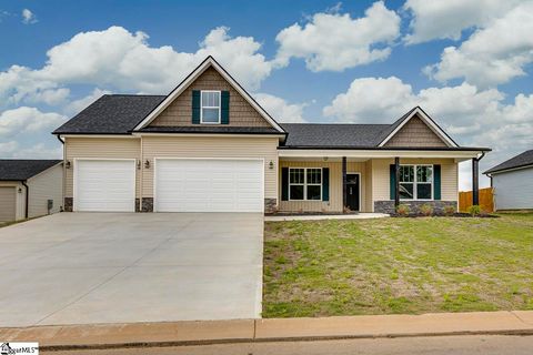 Photo of 108 Walters Way, Pickens, SC 29671 (MLS # 1592166)