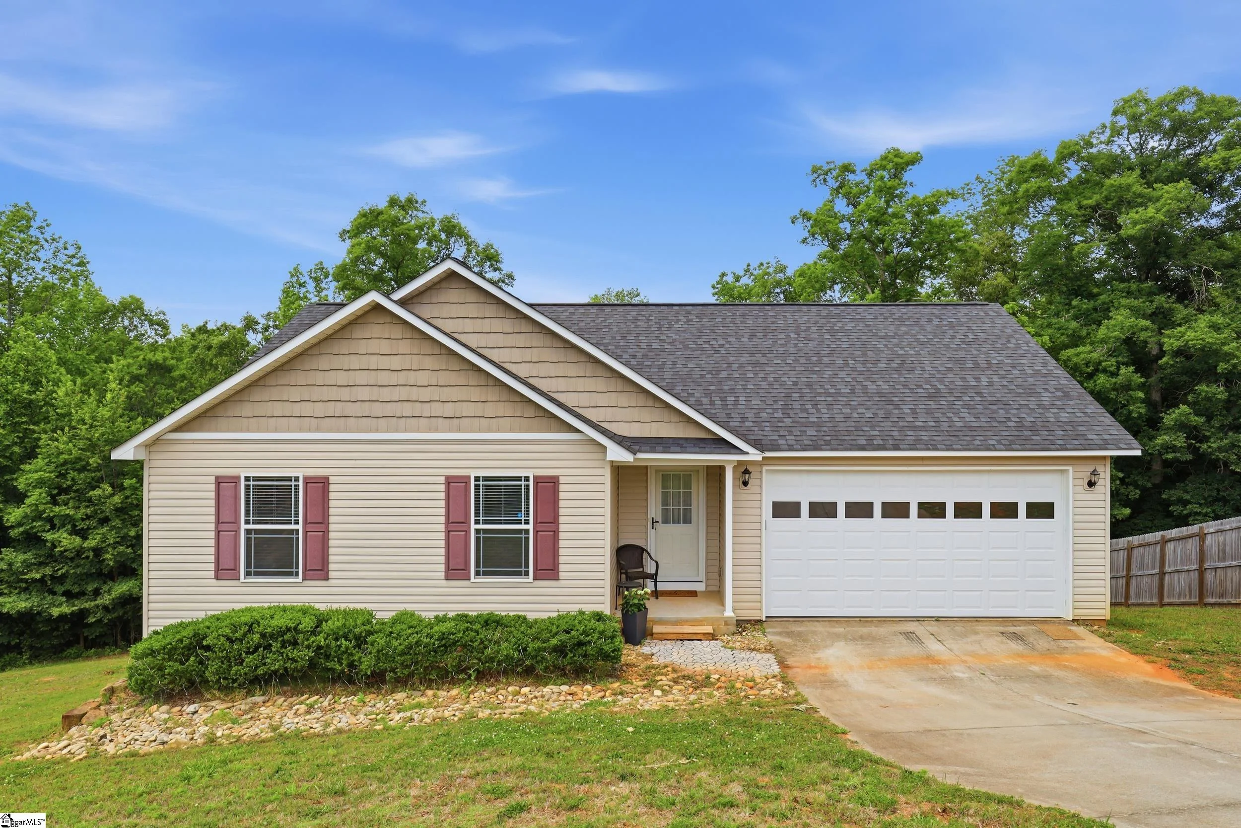 126 Robin Ridge Circle