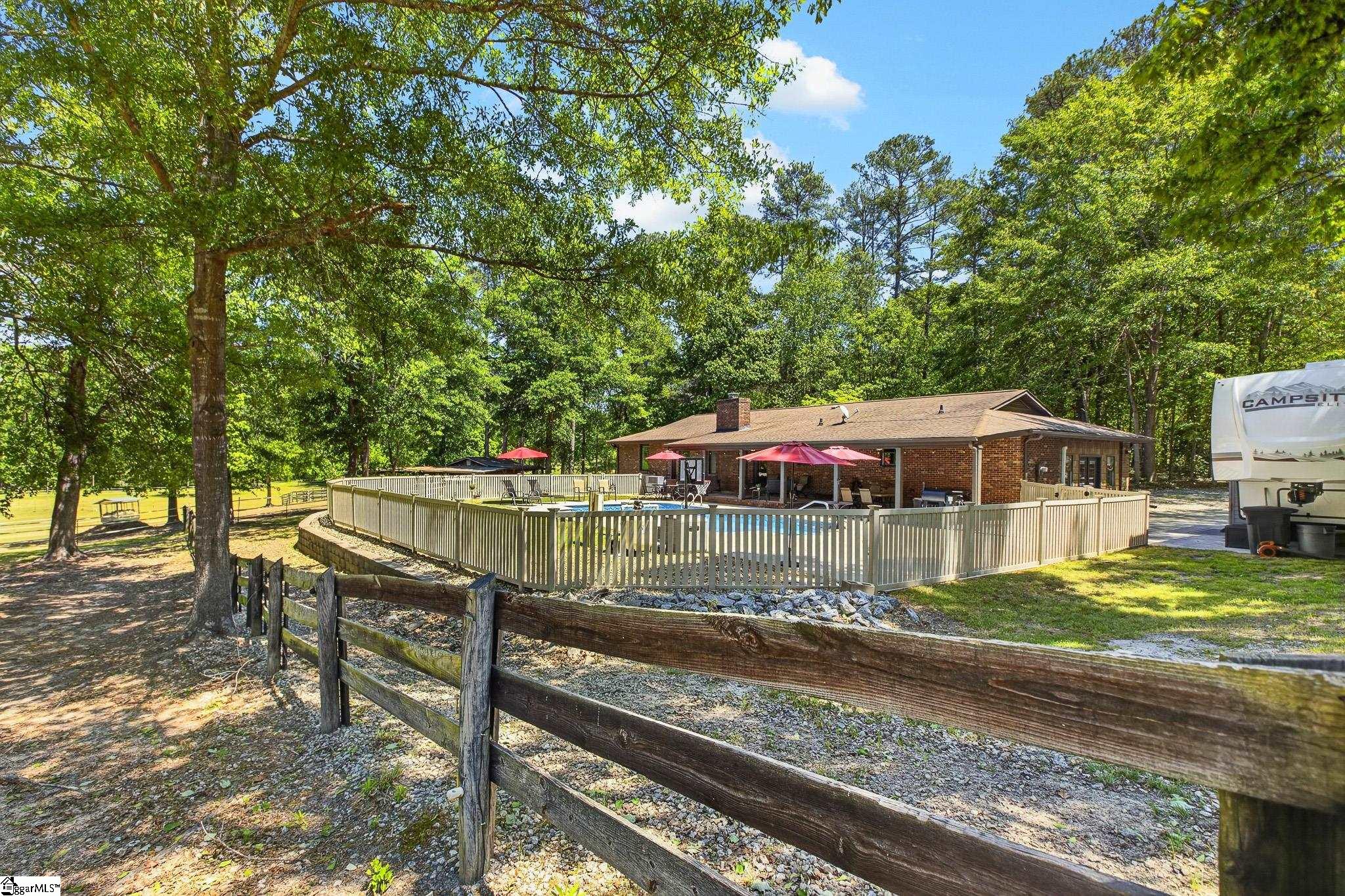 2141 Hwy 418