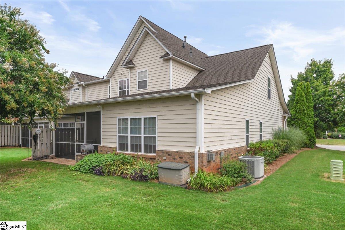 28 Barnwood Circle