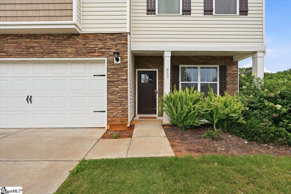 869 Colmore Trail