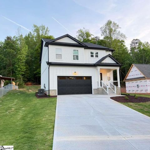 Photo of 321 Sunnydale Drive, Taylors, SC 29687 (MLS # 1591924)