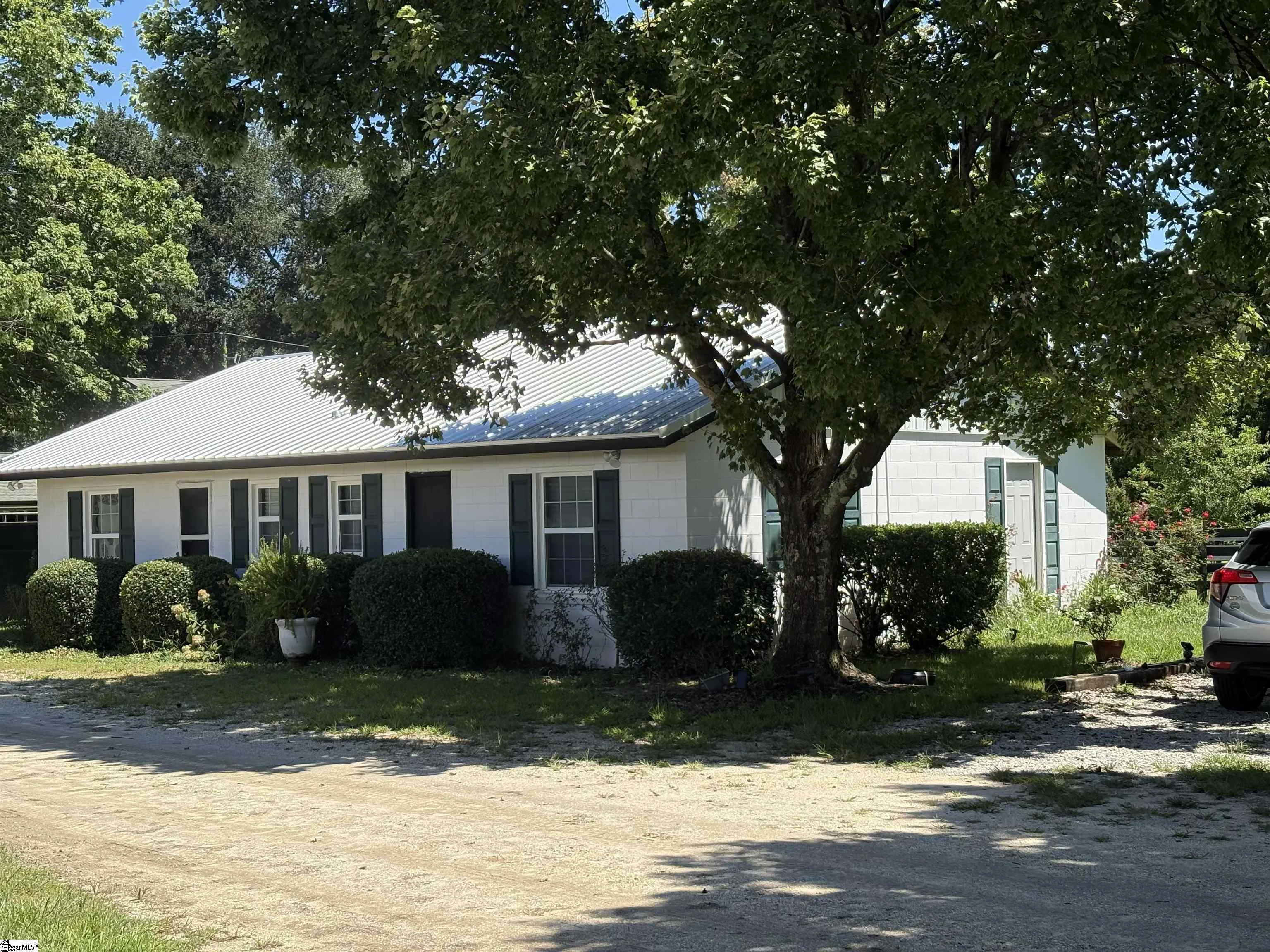 1242 SE Audubon Drive