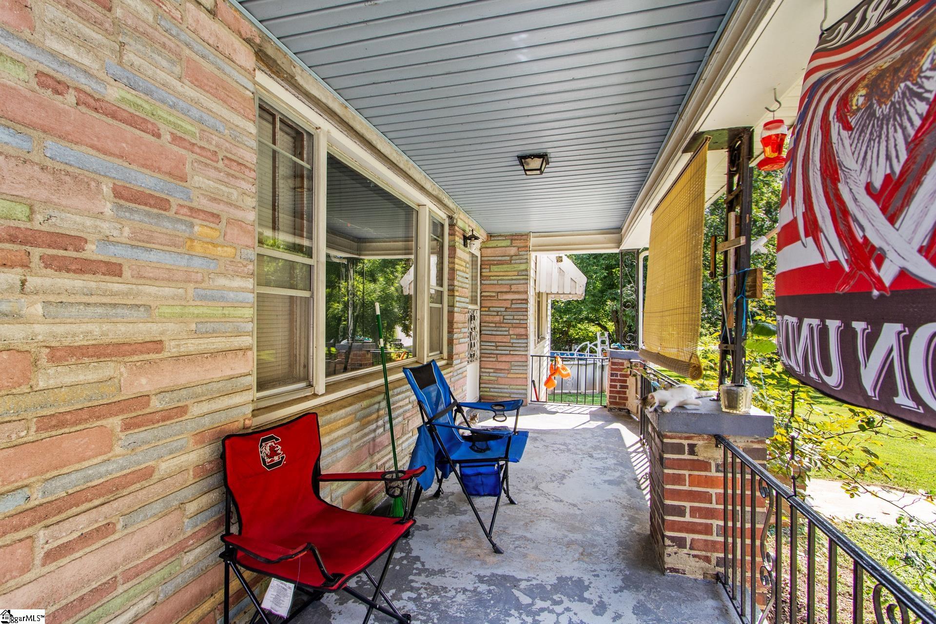 2620 Lockhart Highway