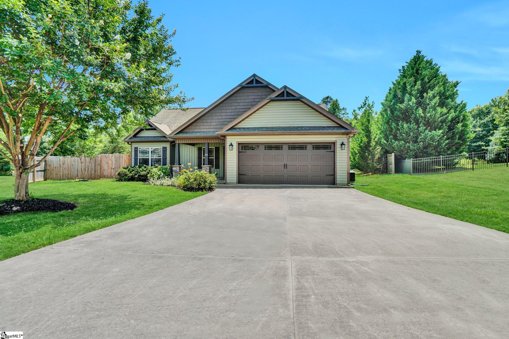 514 Naples Court