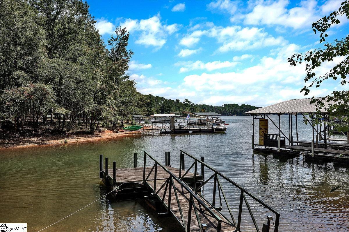 4501 Great Oaks Drive