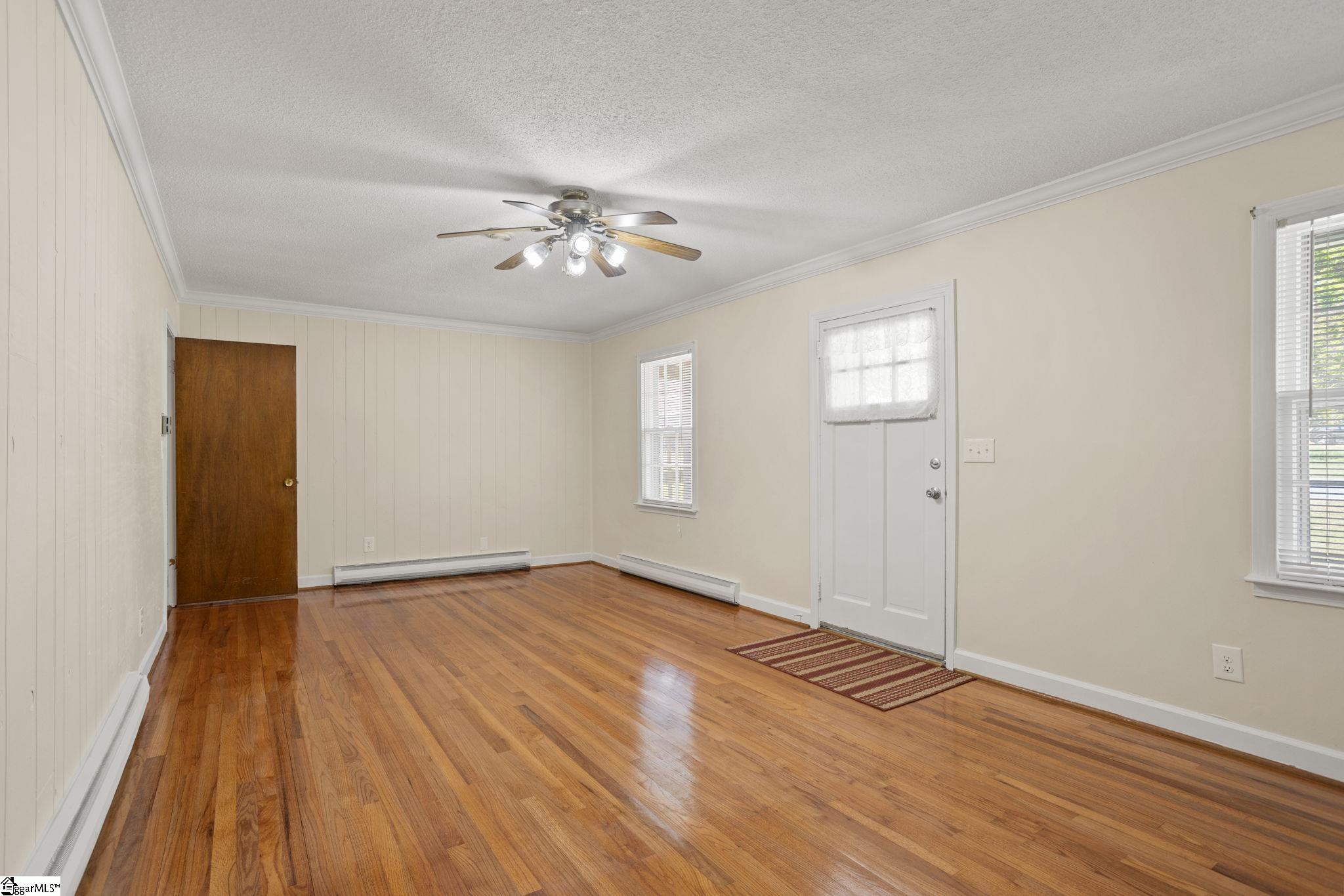 206 Paris View Drive