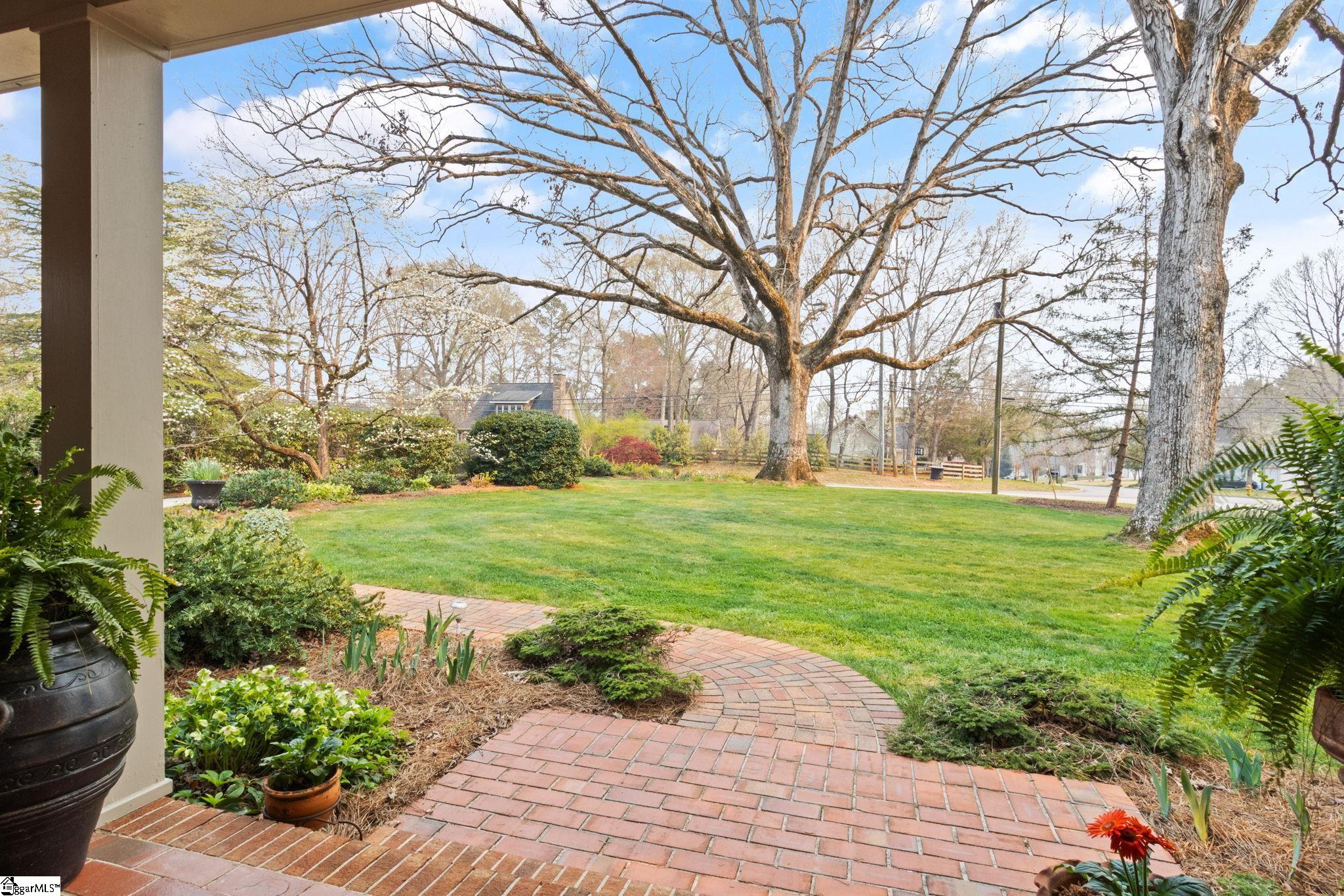 Travelers Rest, South Carolina 29690, United States, 5 Bedrooms Bedrooms, ,4 BathroomsBathrooms,Residential,Active,97885