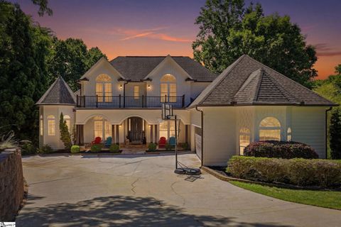 Photo of 112 Gates Cove Drive, Fair Play, SC 29643 (MLS # 1592118)