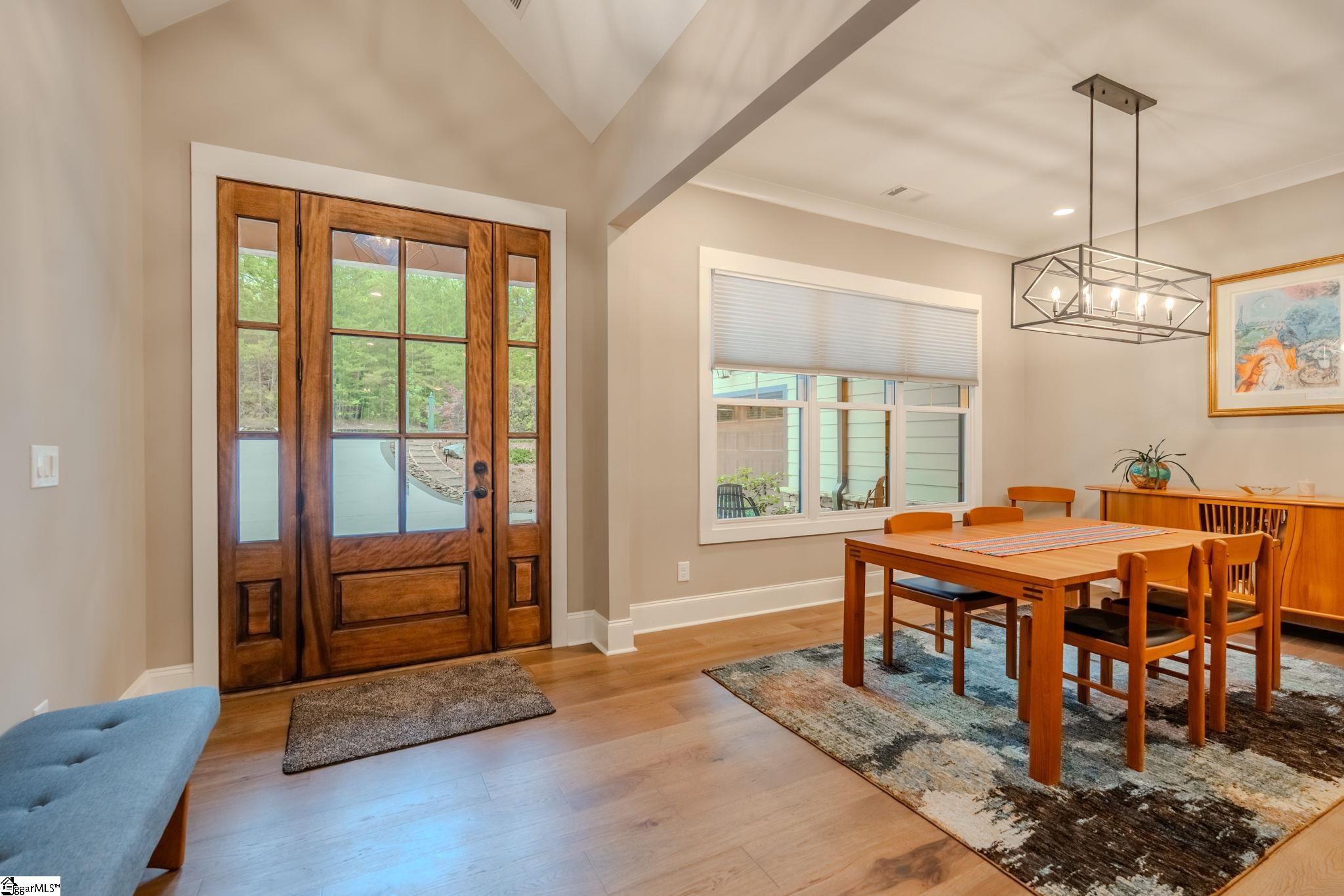 10 Laurel Cove Lane