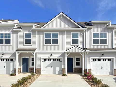 Photo of 226 Crimson Tree Court, Greenville, SC 29607 (MLS # 1588696)