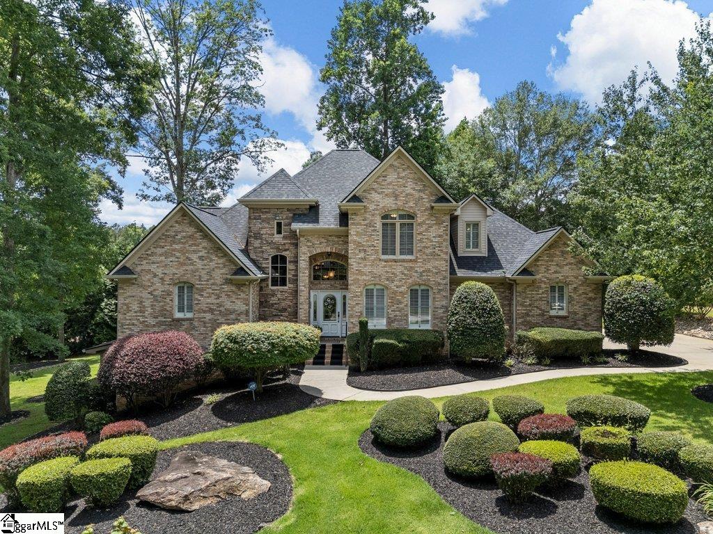 688 Mosswood Lane