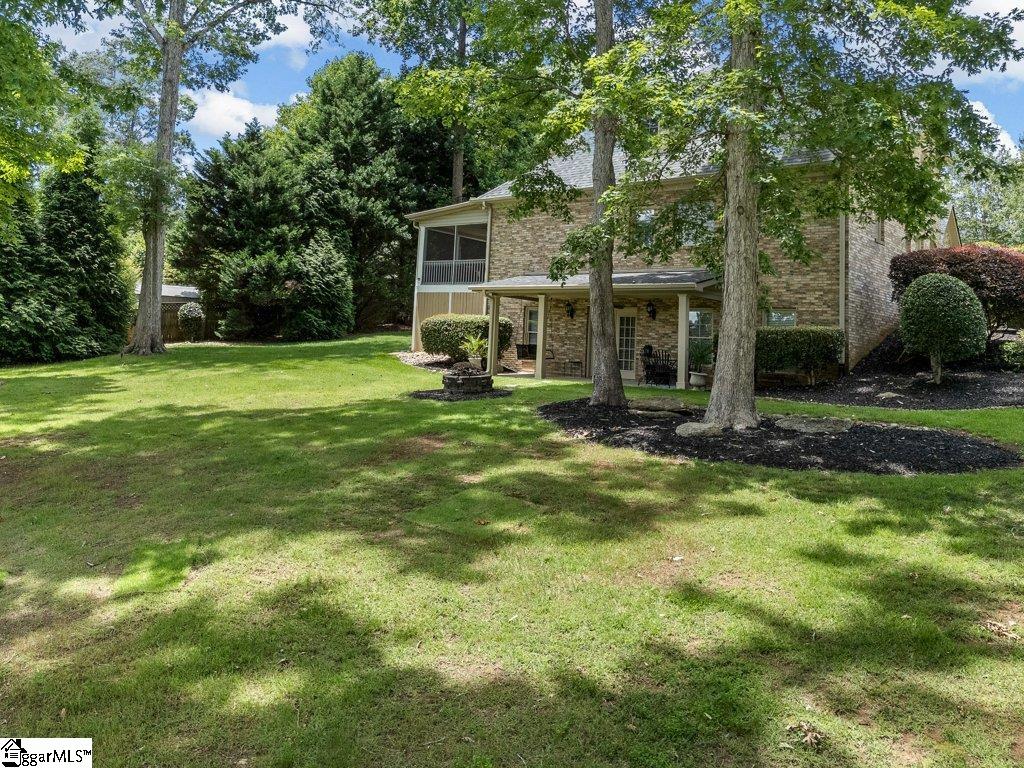688 Mosswood Lane