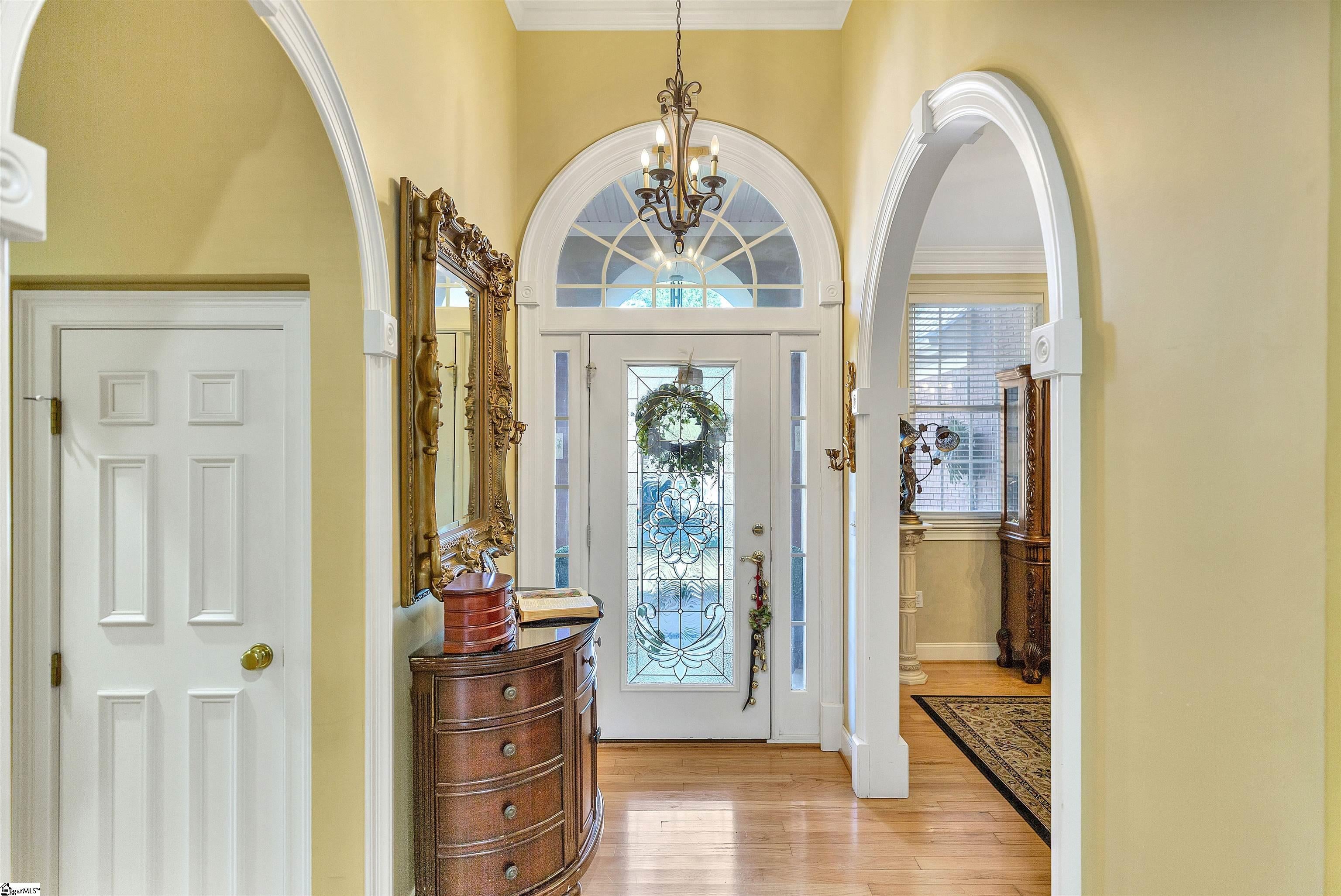 116 Cayman Way