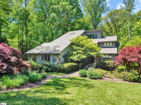 Photo of 1272 Shadowood Drive, Spartanburg, SC 29301 (MLS # 1589601)