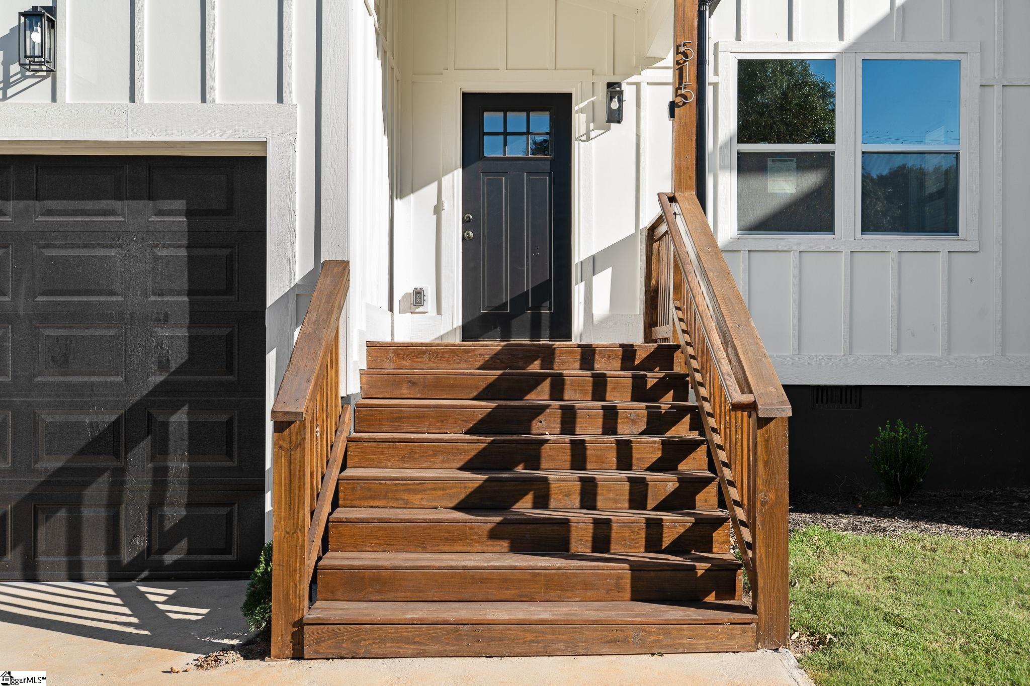 Real Estate Search 3 515B Goldsmith Road
