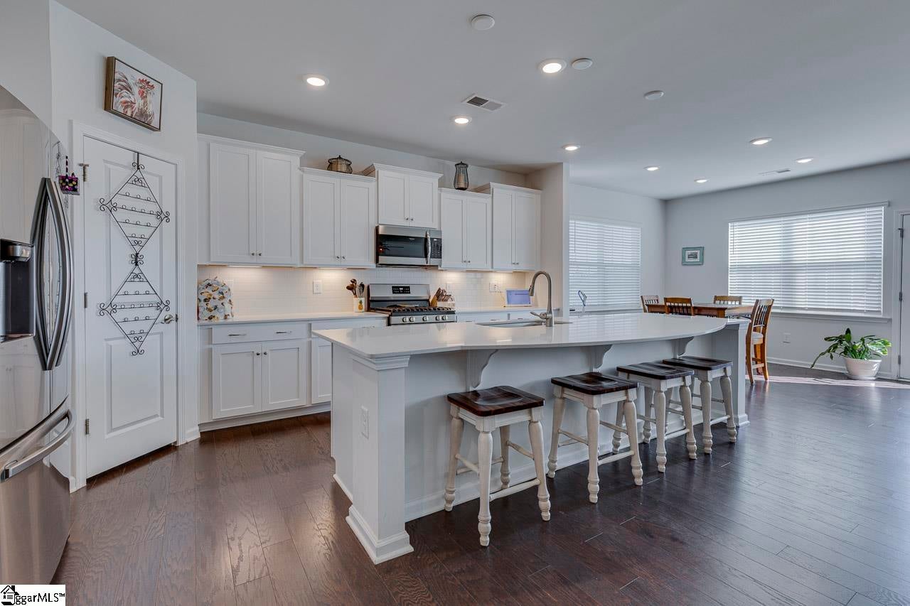 269 Double Crest Drive