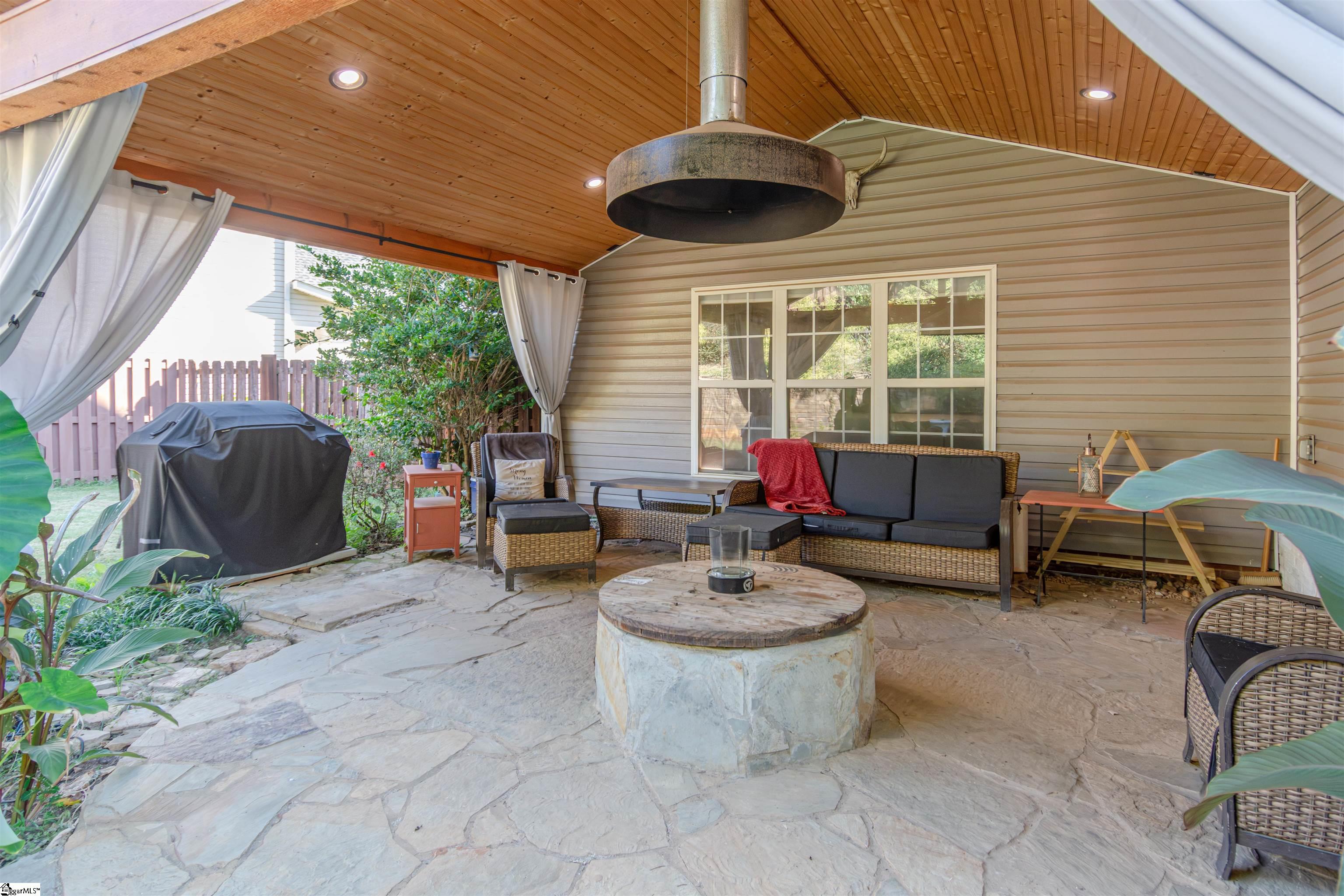 11 Rosemoss Court