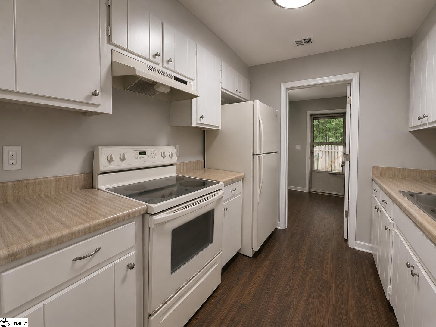 26 Oakwood Drive