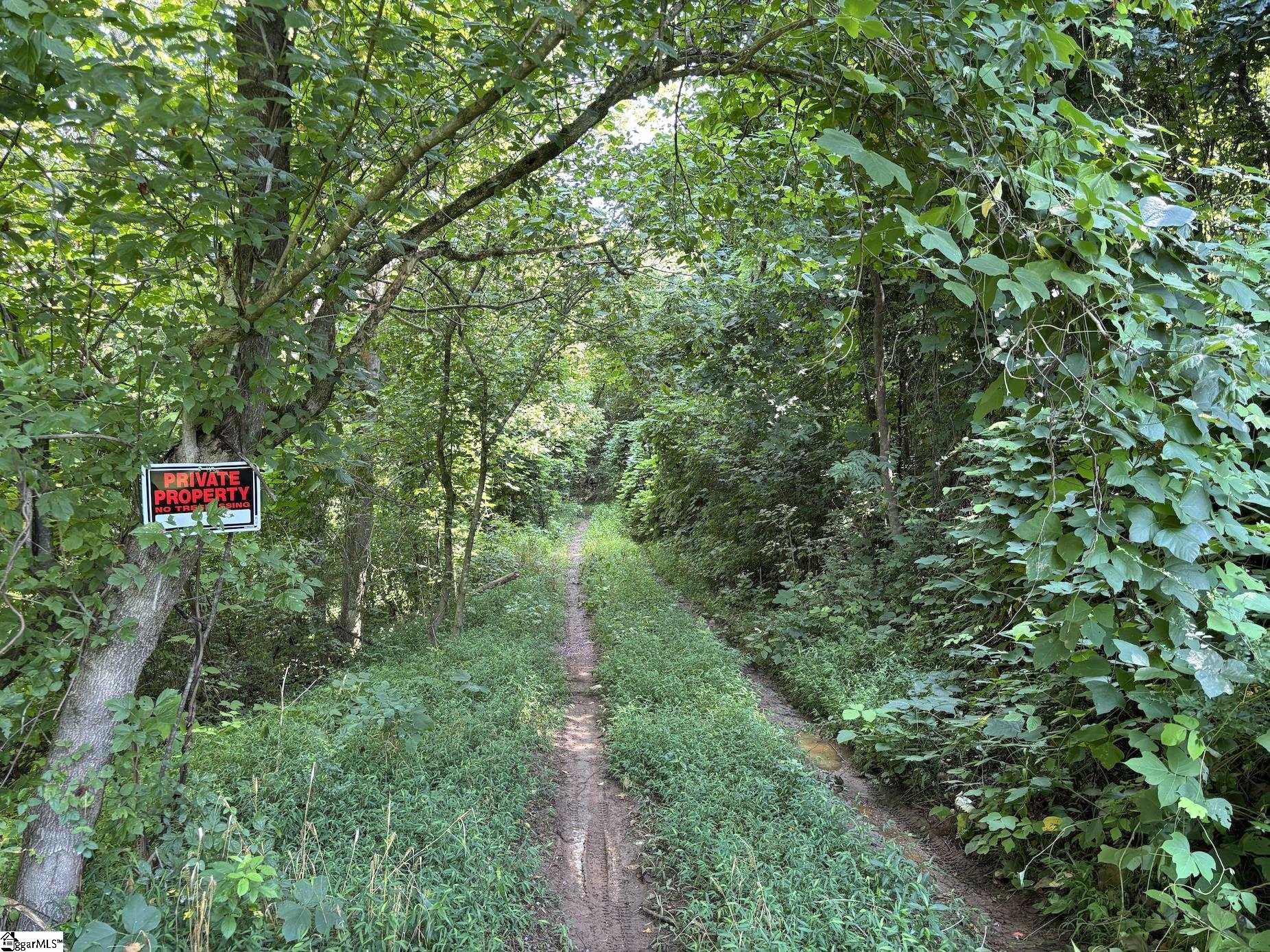 00 E Fairmont Avenue