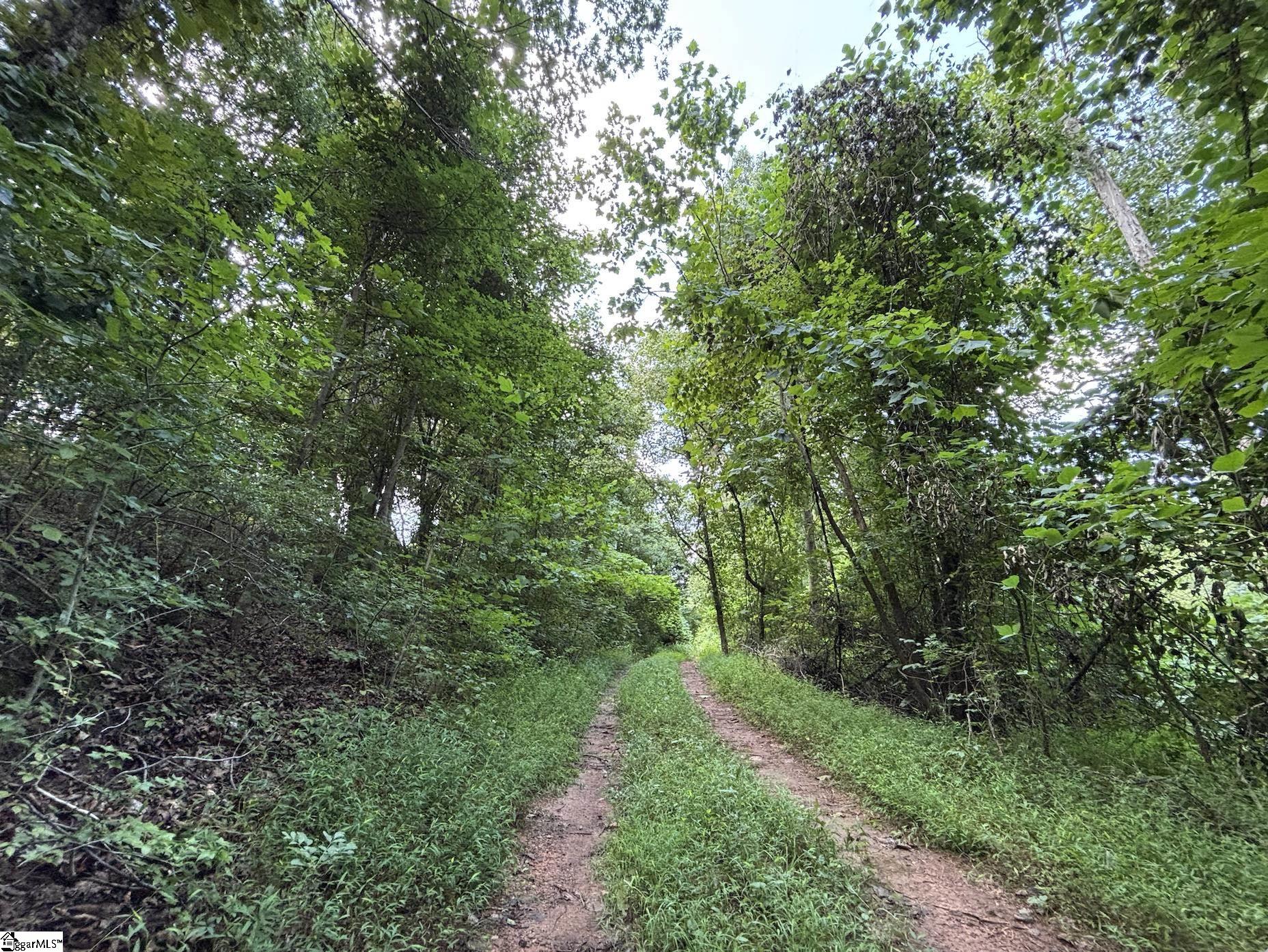 00 E Fairmont Avenue