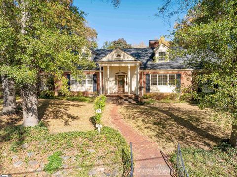 Photo of 17 Balentine Drive, Greenville, SC 29605 (MLS # 1576383)