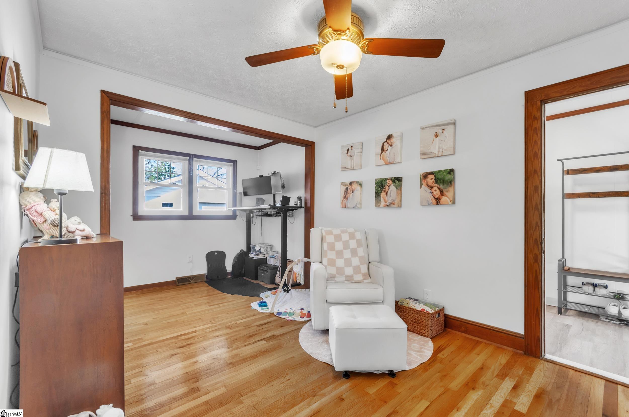 Greenville, South Carolina 29611, United States, 2 Bedrooms Bedrooms, ,2 BathroomsBathrooms,Residential,Contingent,91477