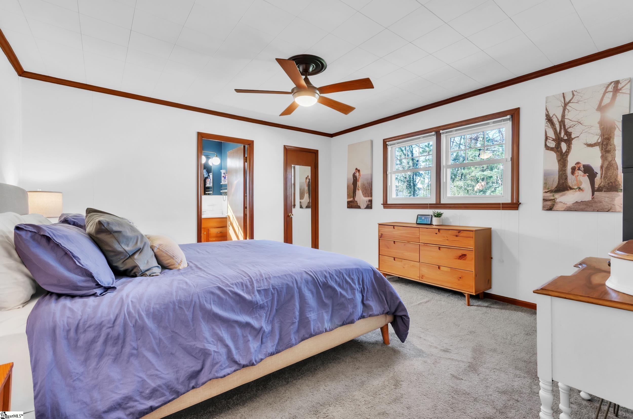 Greenville, South Carolina 29611, United States, 2 Bedrooms Bedrooms, ,2 BathroomsBathrooms,Residential,Contingent,91477