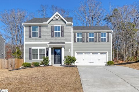 Photo of 159 Barrington Creek Road, Piedmont, SC 29673 (MLS # 1577151)