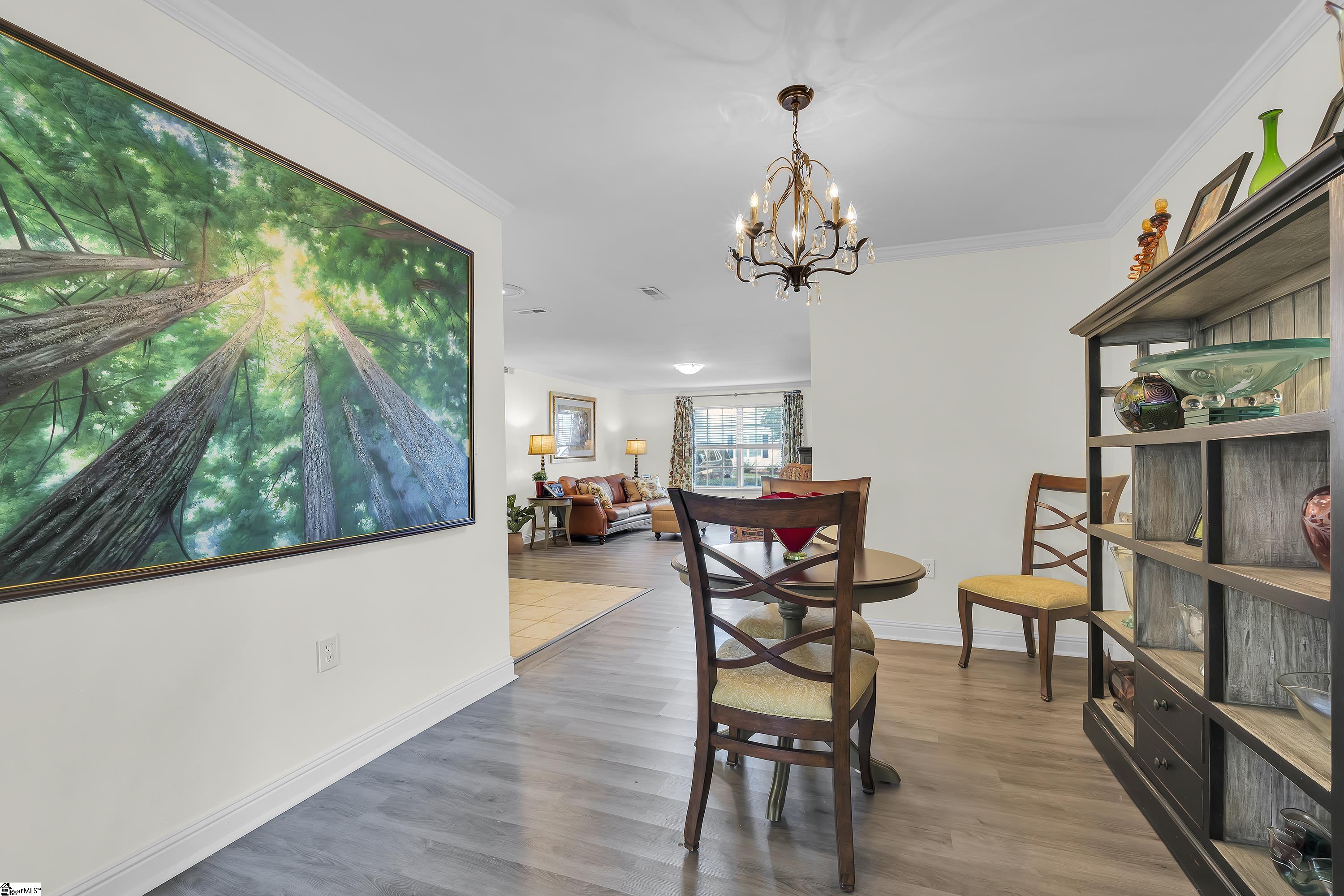 Greenville, South Carolina 29601, United States, 2 Bedrooms Bedrooms, ,2 BathroomsBathrooms,Residential,Active,234464