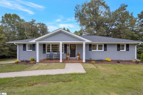 115 Pinetree Lane Easley SC 29642