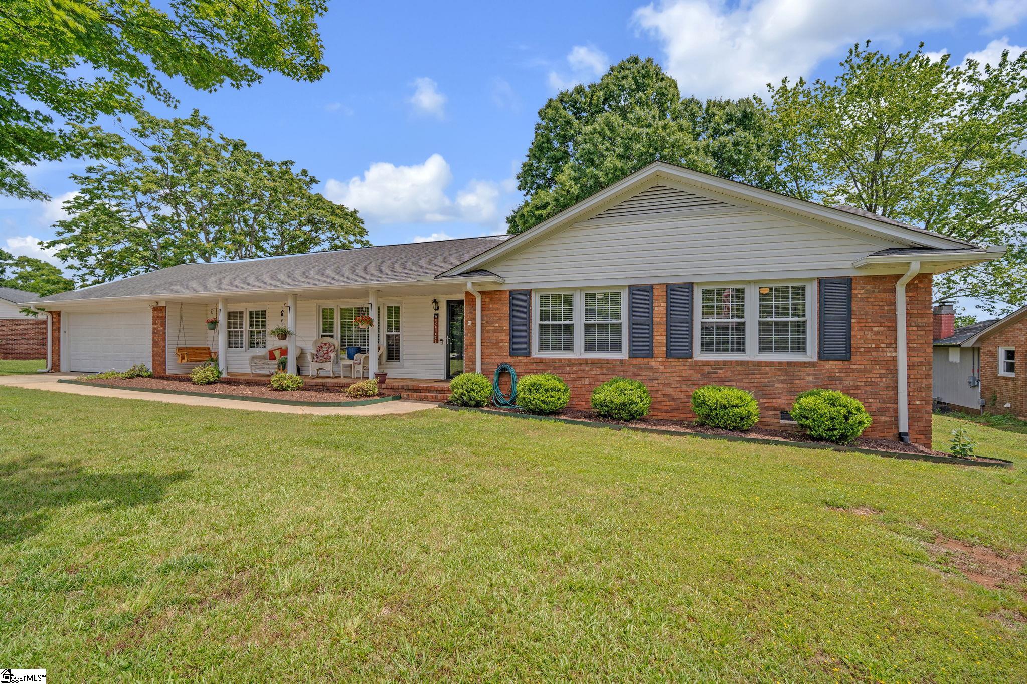 215 Edgewood Drive