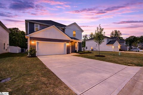 Photo of 227 Addysons Way, Fountain Inn, SC 29644 (MLS # 1589461)