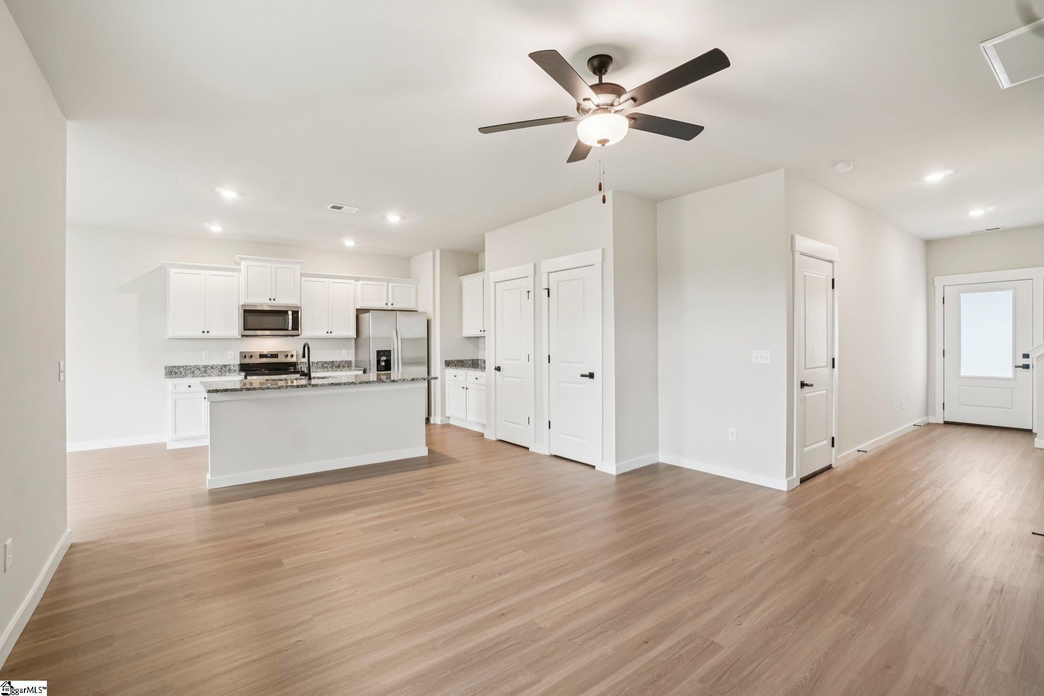 1325 Pitch Pine Place