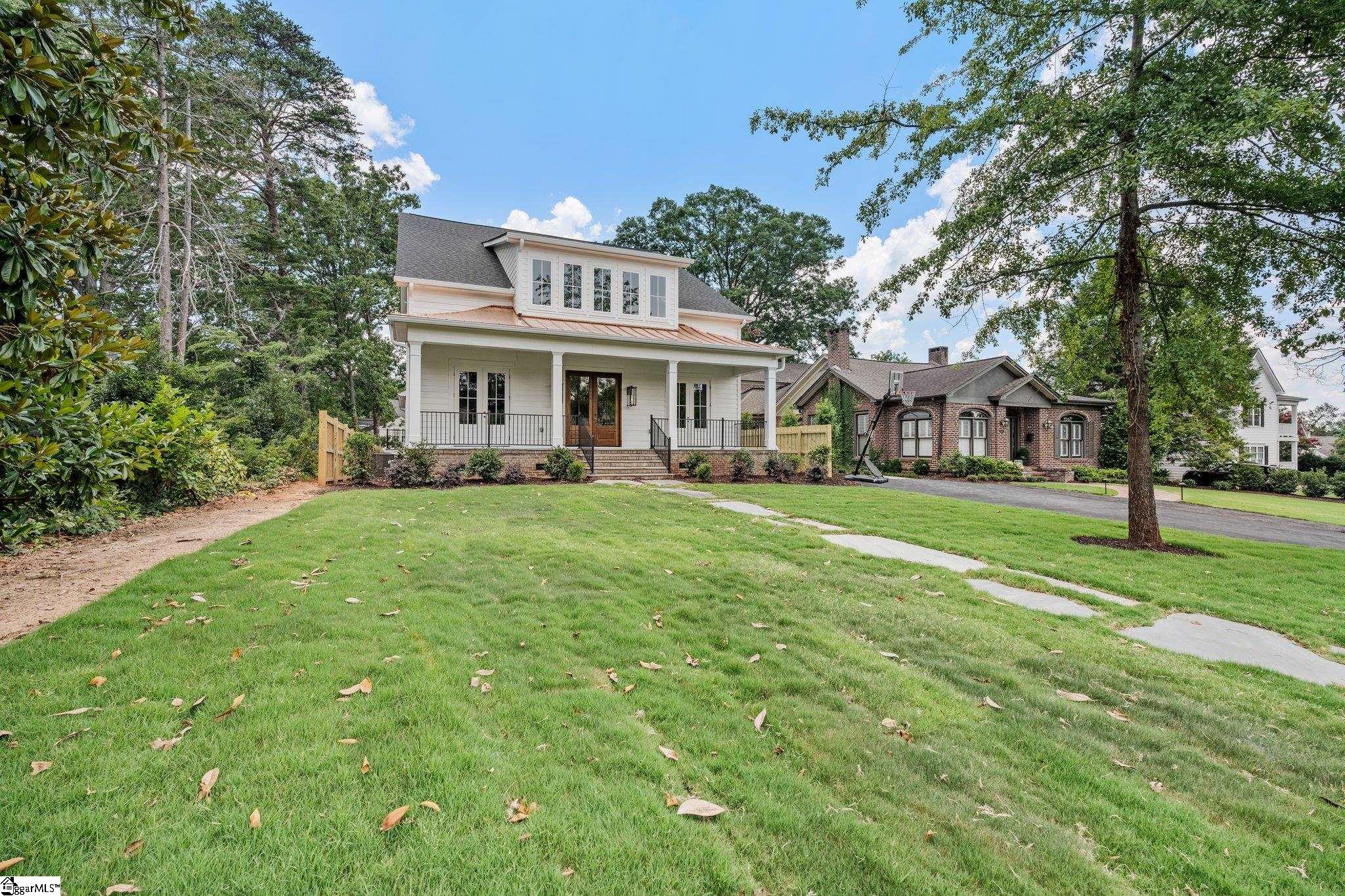607 Byrd Boulevard