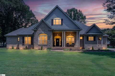 Photo of 475 Winesap Road, Duncan, SC 29334 (MLS # 1600539)