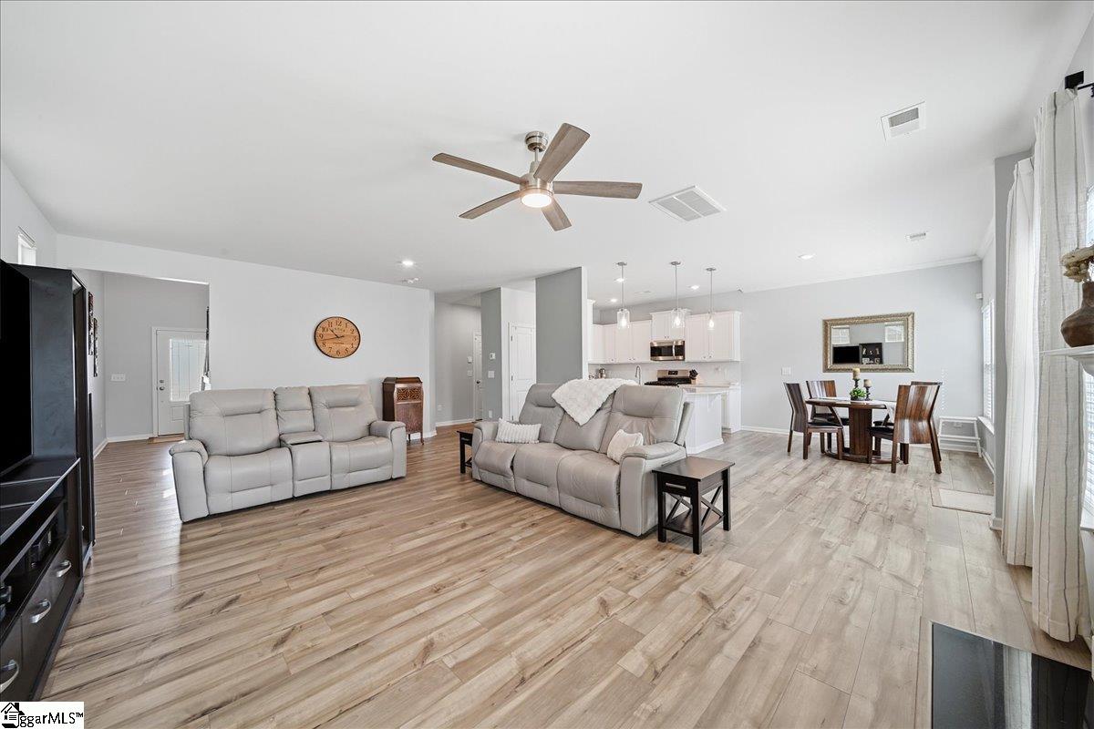 208 Grassy Creek Way