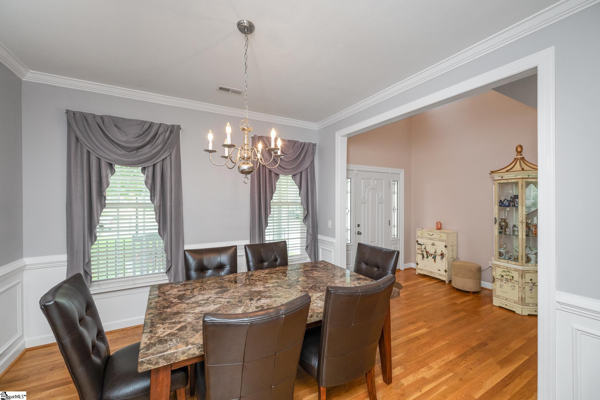 433 Landstone Terrace